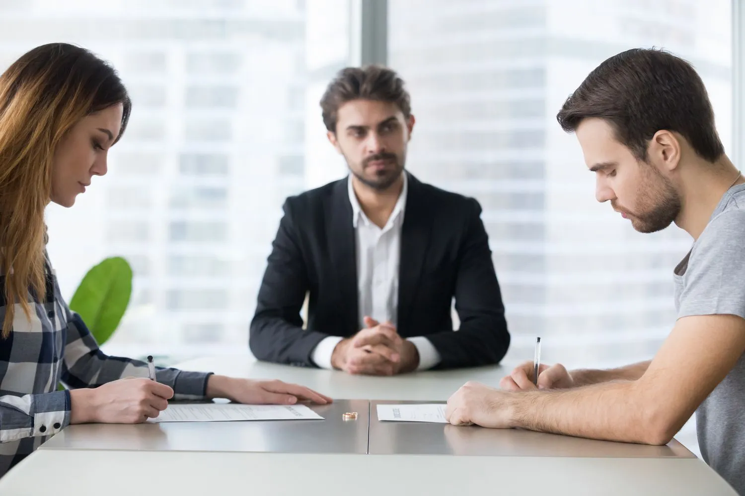 How EH Mediation Guides Couples Toward Fair and Balanced Outcomes Fleet